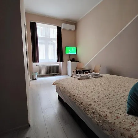 Hostel Fine Belgrade