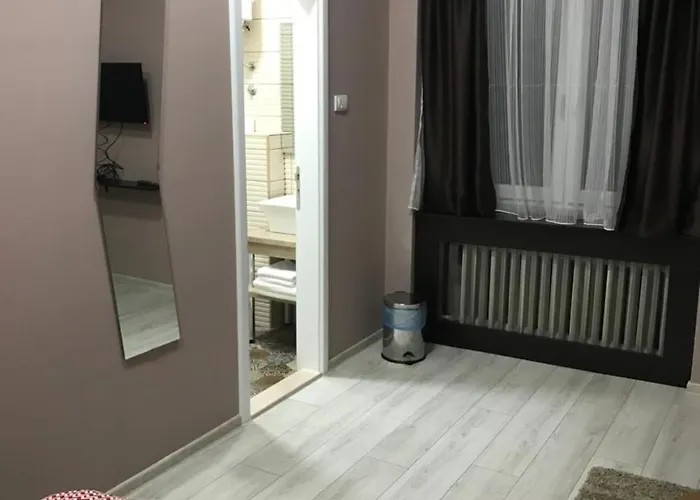 Fine * Белград